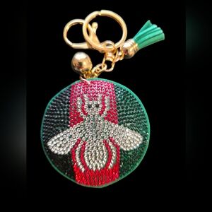 Elegant Crystal Bee Keychain with Gold Accents